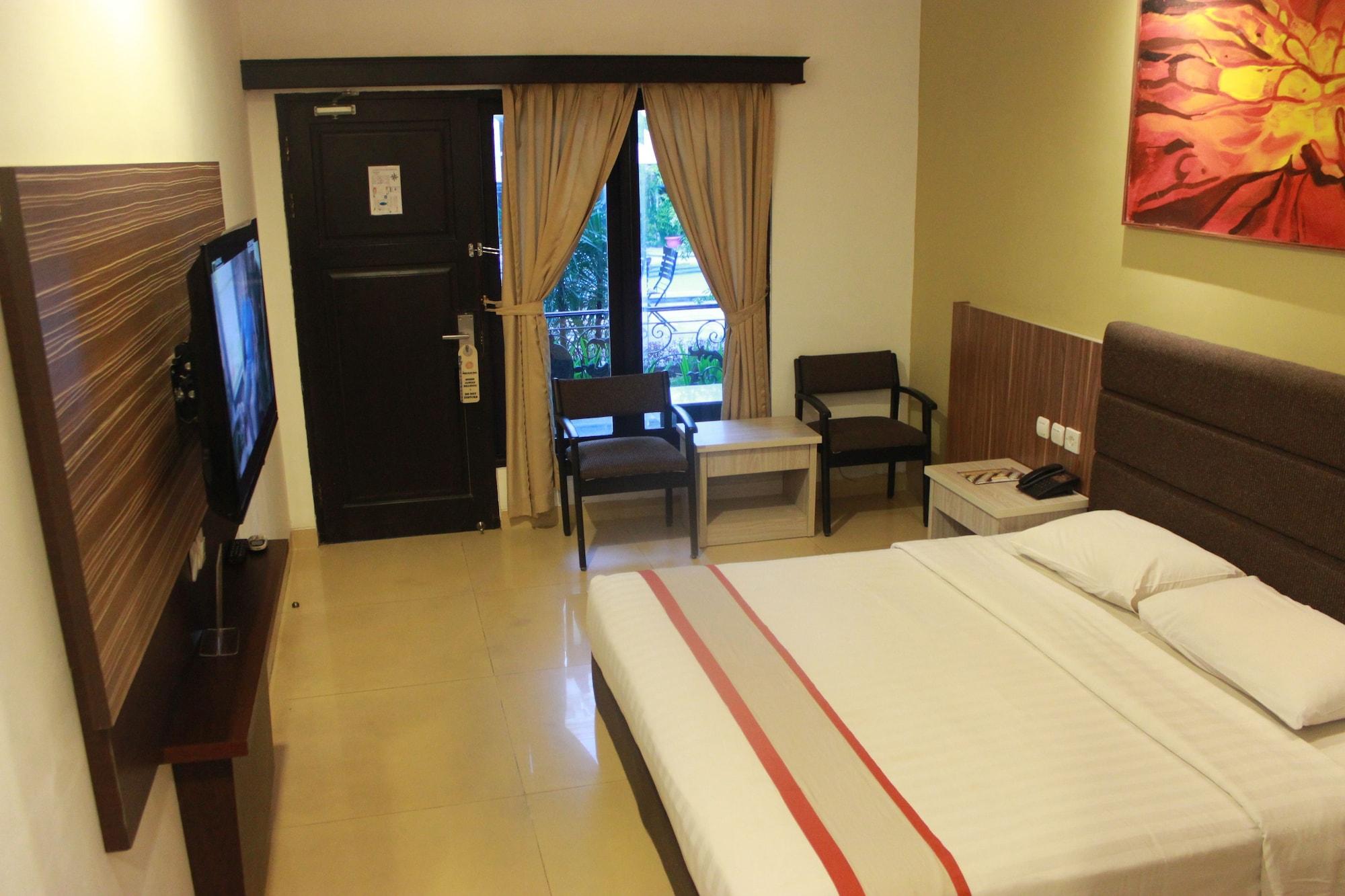 The Grand Palace Hotel Yogyakarta Esterno foto