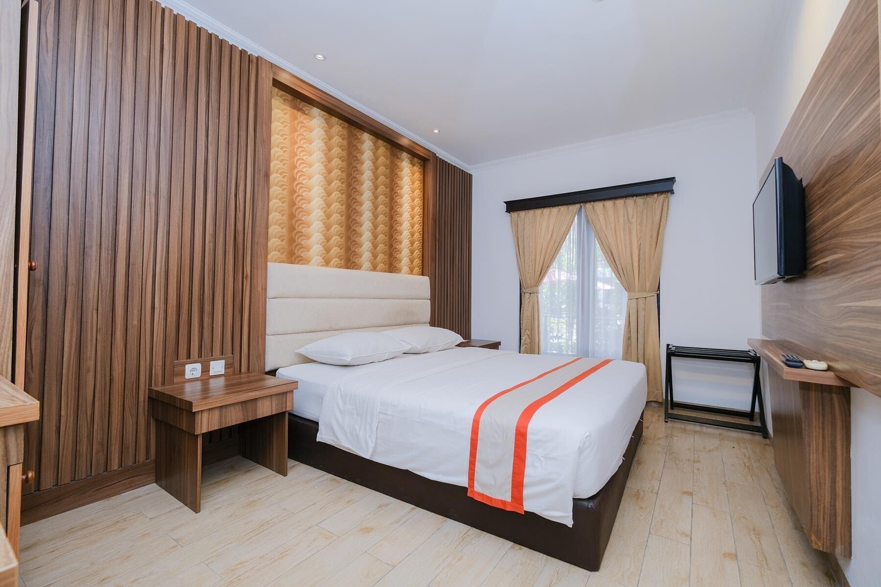 The Grand Palace Hotel Yogyakarta Esterno foto