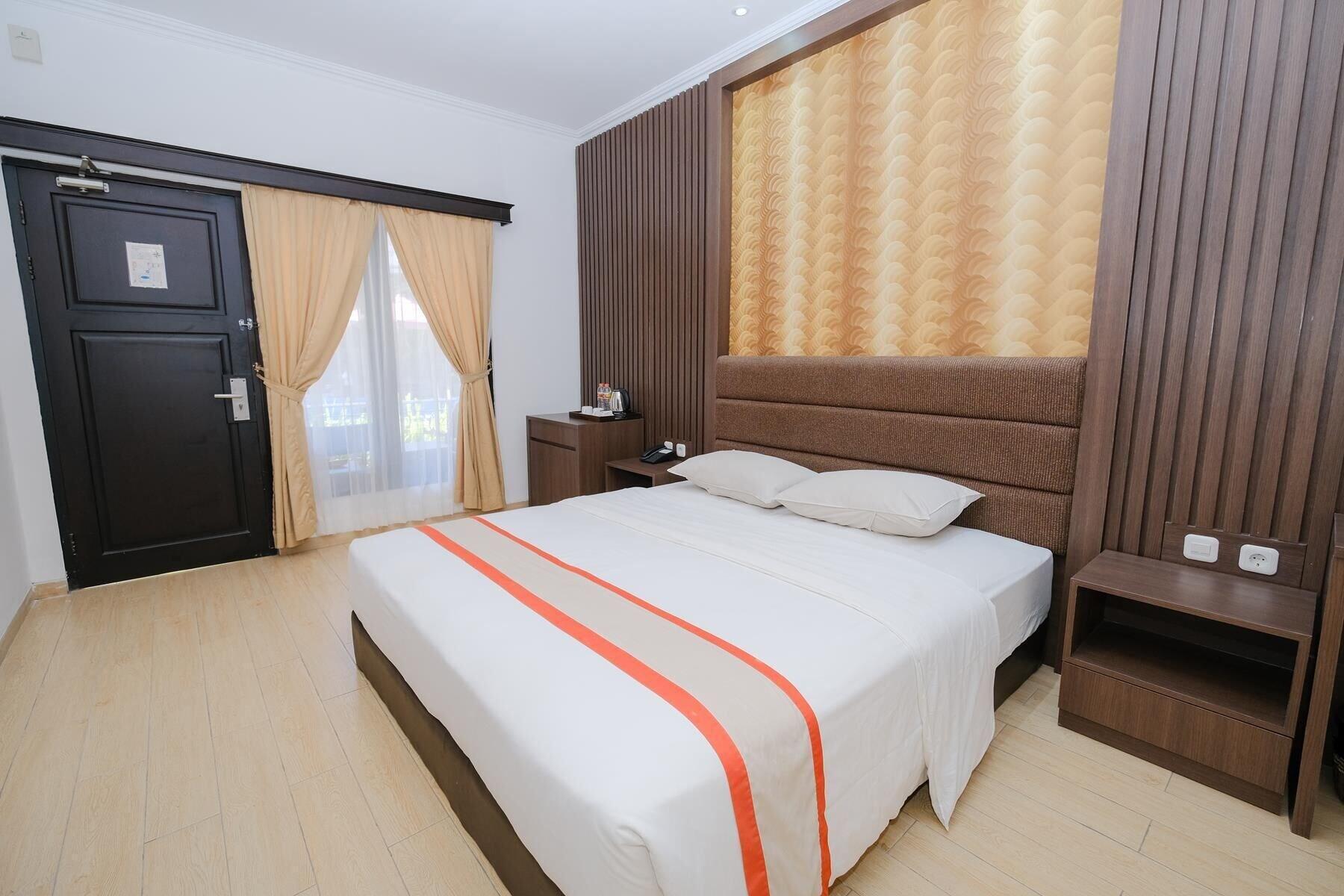 The Grand Palace Hotel Yogyakarta Esterno foto